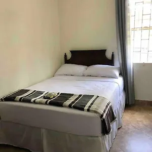  Apartment Kelly's - Near Airport, Amenities And Bus Route Barbados